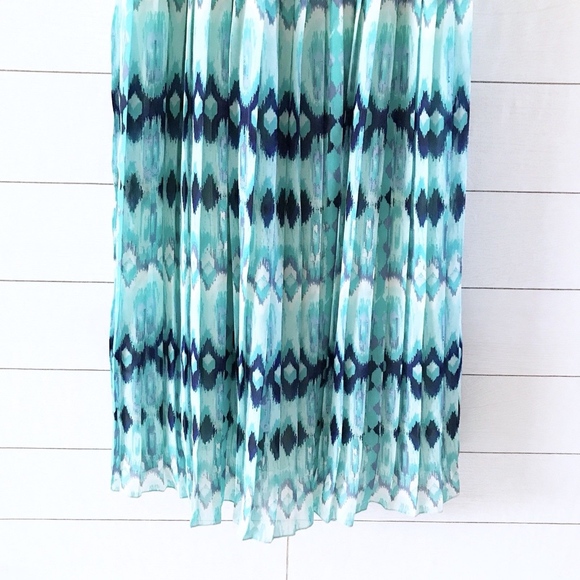 H&M Blue Print Sleeveless Pleated Hi Lo Midi Dress - Picture 6 of 6